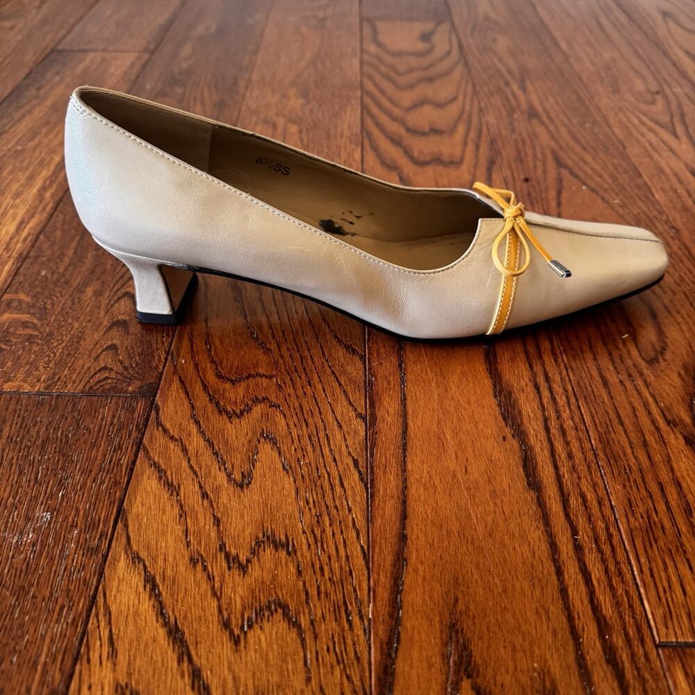 VANELI Women's Shoes 8.5 SS Super Slim Leather Heels Beige Gold Bow Vero Cuoio - Picture 6 of 15